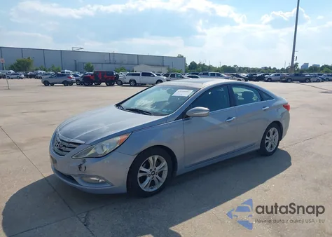 2011 Hyundai Sonata Limited z USA, uszkodzony, nr VIN 5NPEC4AC4BH073598